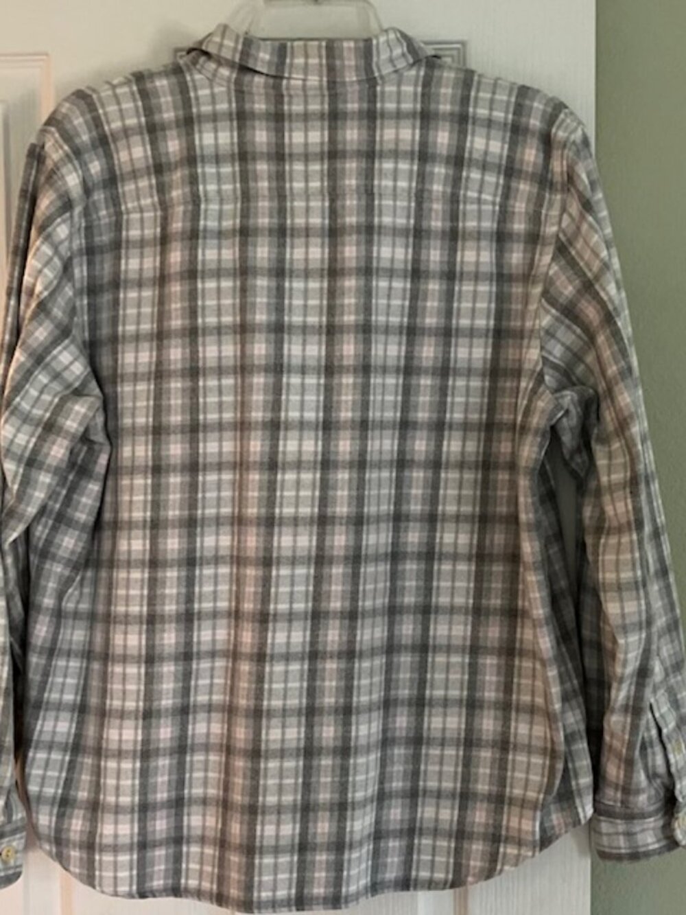 Lauren Ralph Lauren Women's flannel zip pullover S Z Lg plaid gray cream - Picture 3 of 7